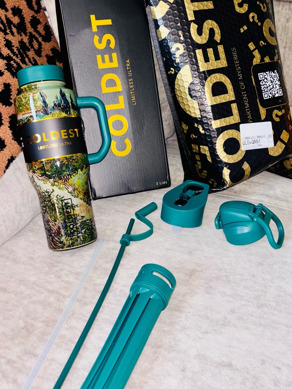 Coldest Limitless Ultra Insulated Travel Mug in Teal with Scenic Print - Picture 2 of 6